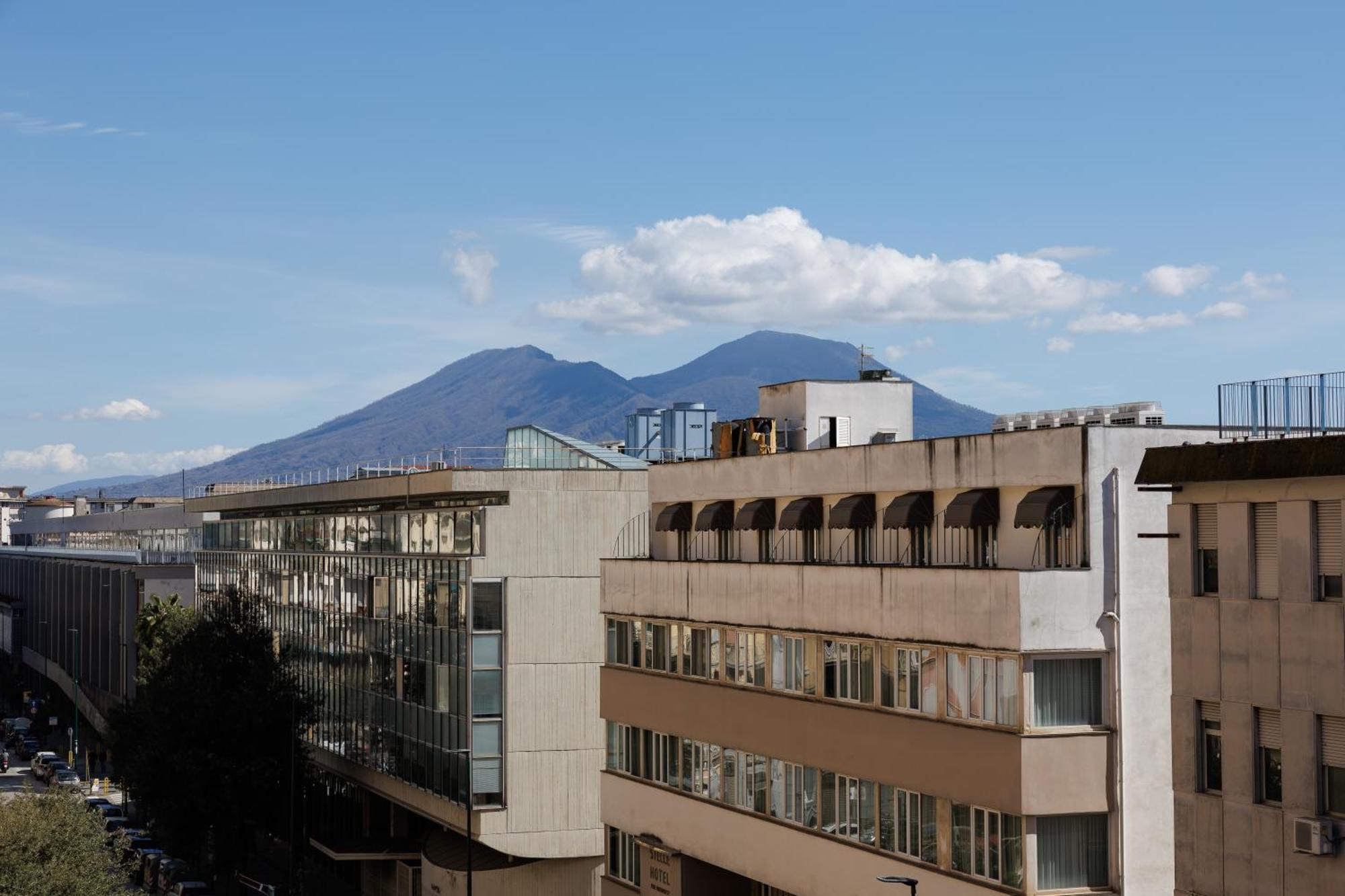 Le Stanze Di Napoli